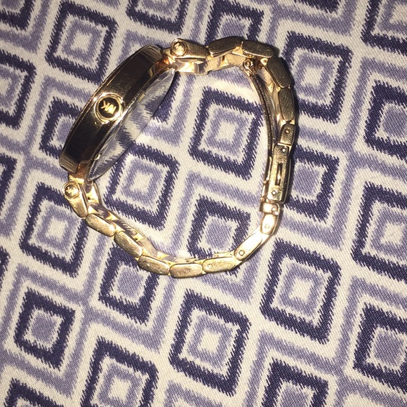 MK women’s rose gold watch - Picture 3 of 5